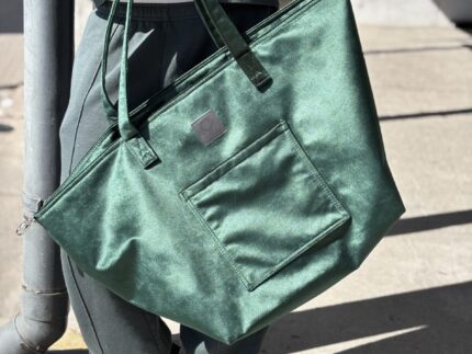 Traveller Shiny Bottle Green