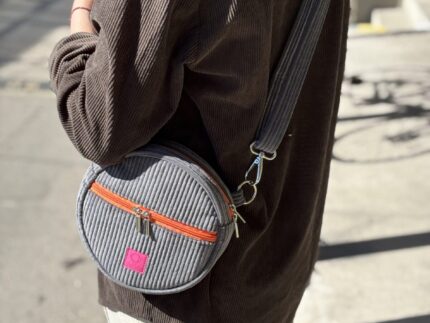 Circle Light Gray But Wild Mini